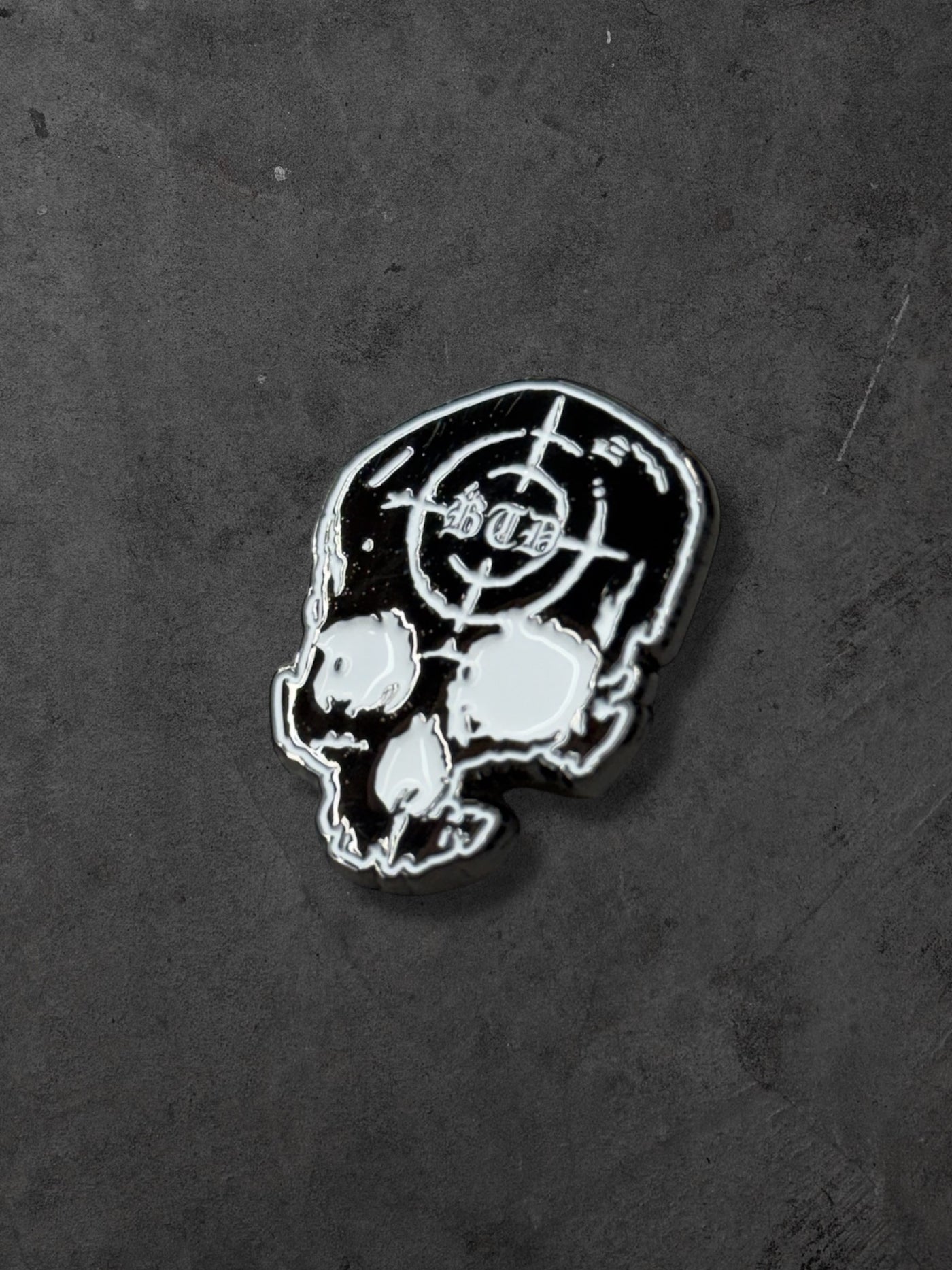 SKULL PIN